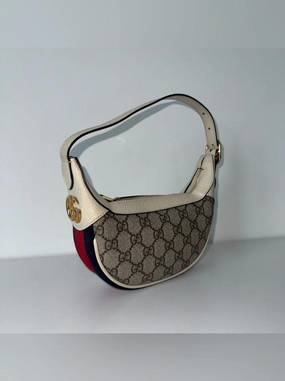 Gucci Ophidia  - Beige Supreme Shoulder Bag with Red & Blue stipe - Picture 2 of 16